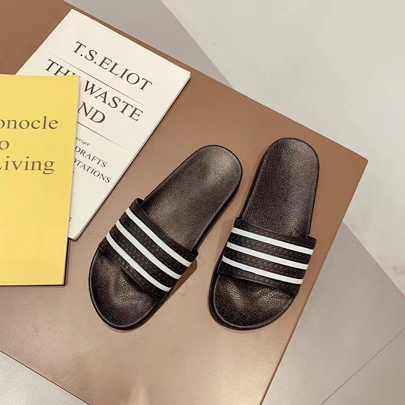 

Удобные массажные прохладные тапочки мужские летние нескользящие для ванной уличные спортивные легкие массажные мужские Size 36/37 (suitable for 35/36 feet)