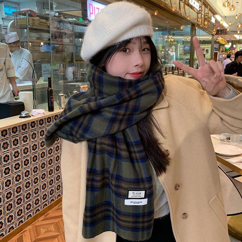 The New Warm Couple Scarf Is Recommended for Women and Can Be Matched with Coats in Autumn and Winter. Versatile Student Scarves for Men.