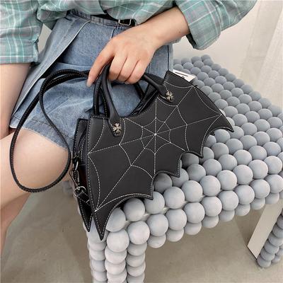 Kabelka nová evropská a americká móda kreativní spoof zábava Halloween osobnost bat girl tide pu messenger bag