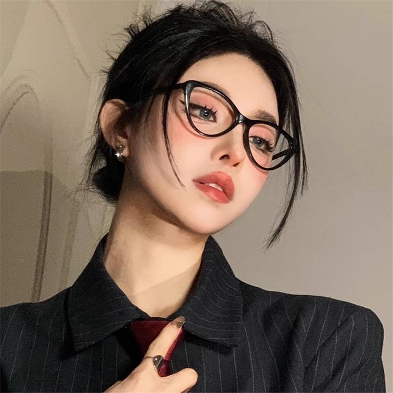 Cat Eye Glasses Frame Female Retro Artifact Tide Can Be Equipped With Myopia Anti-Blue Light Black Frame Glasses Flat Light
