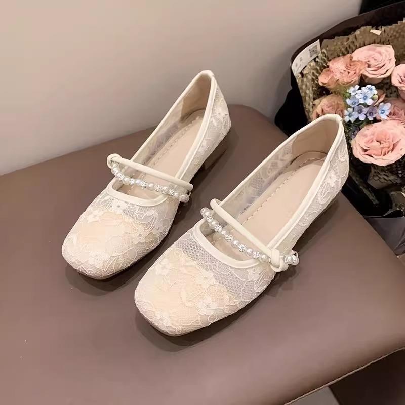 Summer shallow mouth flat bottom evening shoes gentle wind mesh breathable fairy French low heel with skirt French single shoes woman