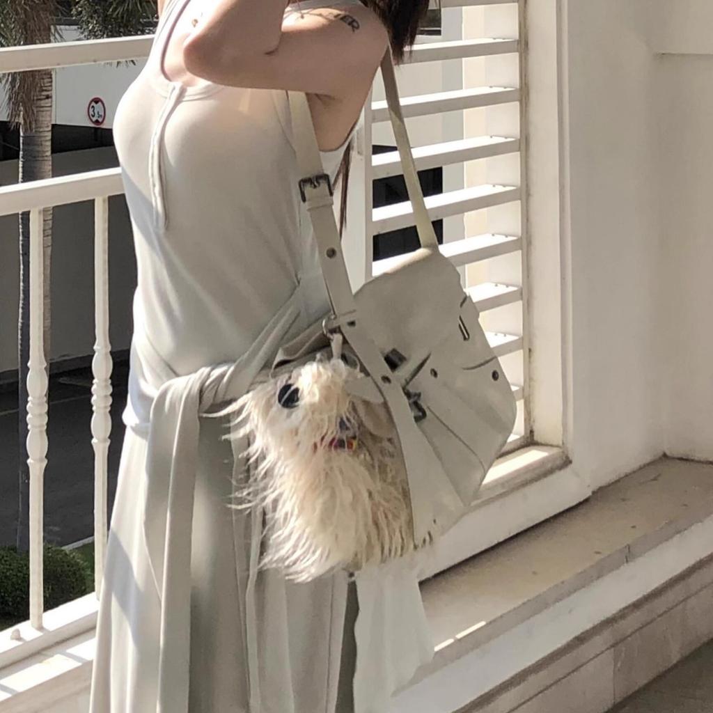 Niche Large-capacity Bag, Retro Shoulder Bag, Commuting To Work, Large Bag, Underarm Bag, Black Locomotive Bag.