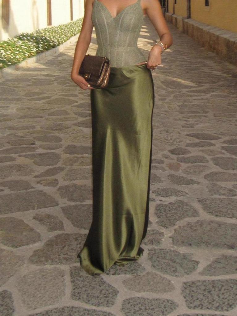 2026 Women's Summer Lace Patchwork Corset Camisole Skirt Set - Versatile and Stylish