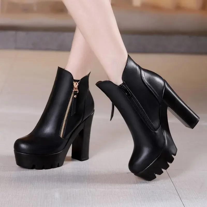 13cm Small Size 32-43 British Style Block High Heels Boots Platform Shoes 2025 Winter Thick Bottom Plush Ankle Boots Model Mom