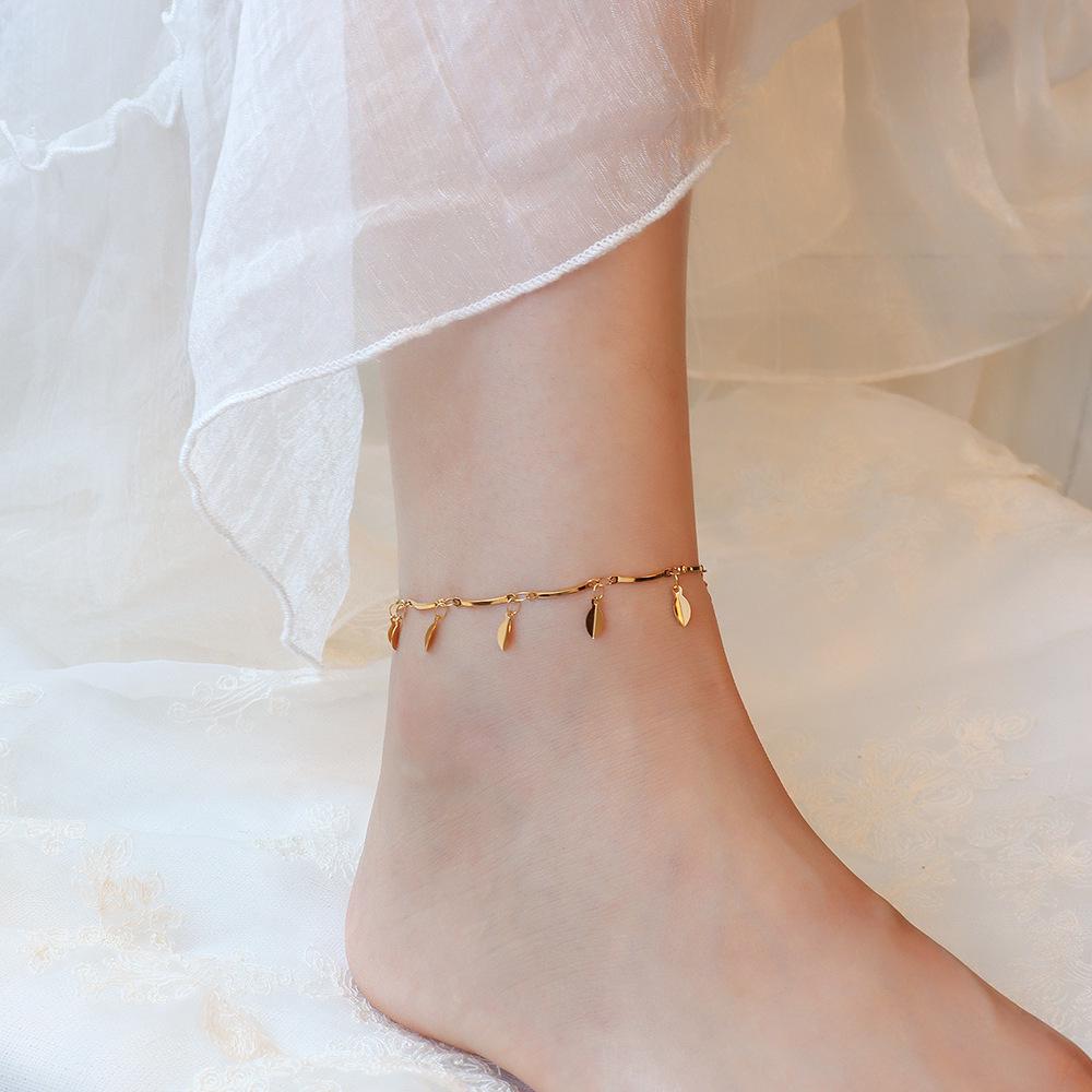18K Gold Plated Titanium Leaf Anklet - Elegant European & American Beach Foot Jewelry