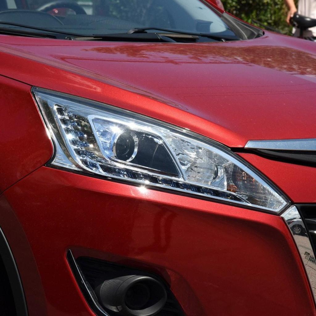Applicable Headlight Cover for 2014-2016 Luxgen U6