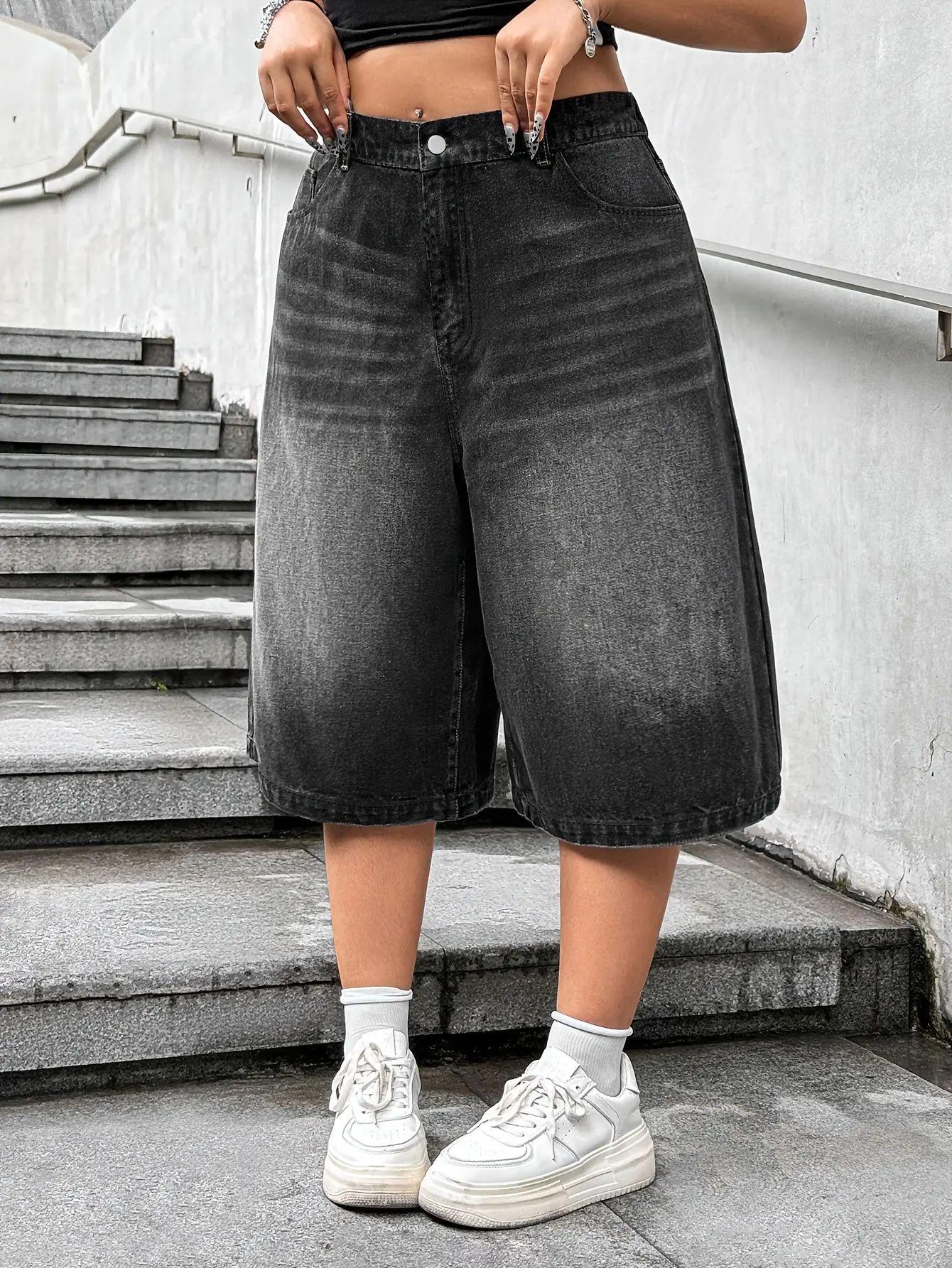2026 Women s Versatile Denim Shorts - Slimming, Flattering, Trendy Five-Point Pants for Everyday Wear Medium (M)
