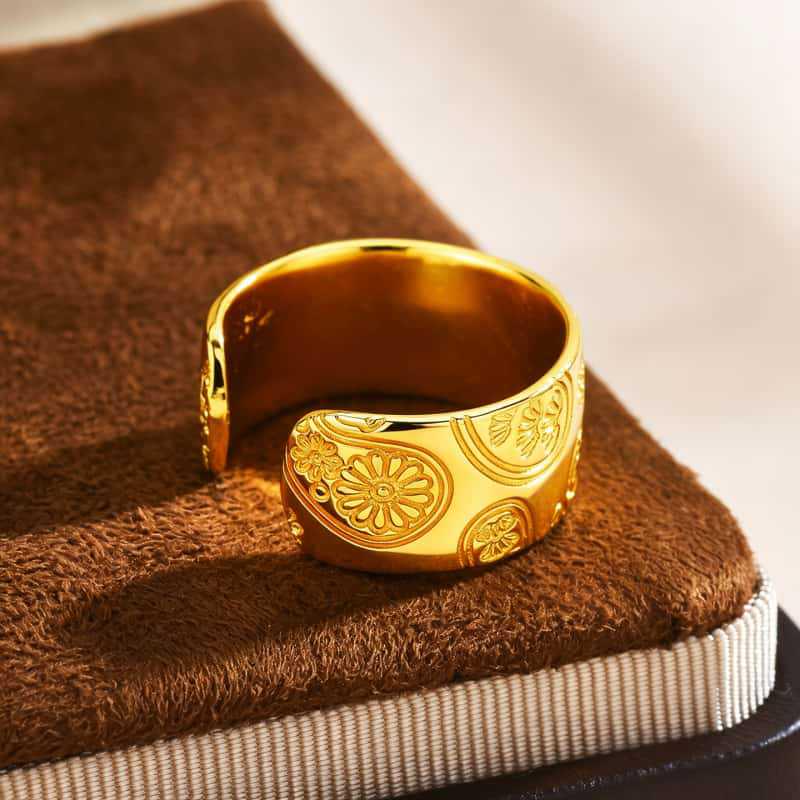 Vietnam Sand Gold Fire-Kissed Color-Changing Ring: Light Luxury, Fashionable Temperament, Open Design, Women's Jewelry.