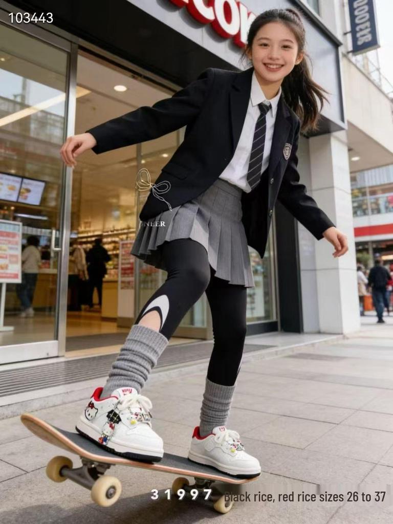 Cute Cartoon Embroidery Parent-Child White Shoes - Girls' and Boys' New Year's Style Versatile Sneakers for Spring 2026.