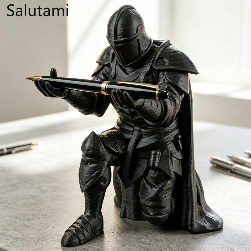 Portapenne Stampato 3D Cavaliere Medievale Statua Guerriero Nero Argento Organizer da Scrivania Decorazione Creativa per Scrivania Ufficio Cancelleria Regalo