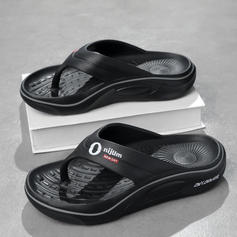 Summer Man Slippers Soft Bottom Slides Non-slip Thick Soled Men's Slippers Flip Flops Indoor Outdoor Beach Sandals