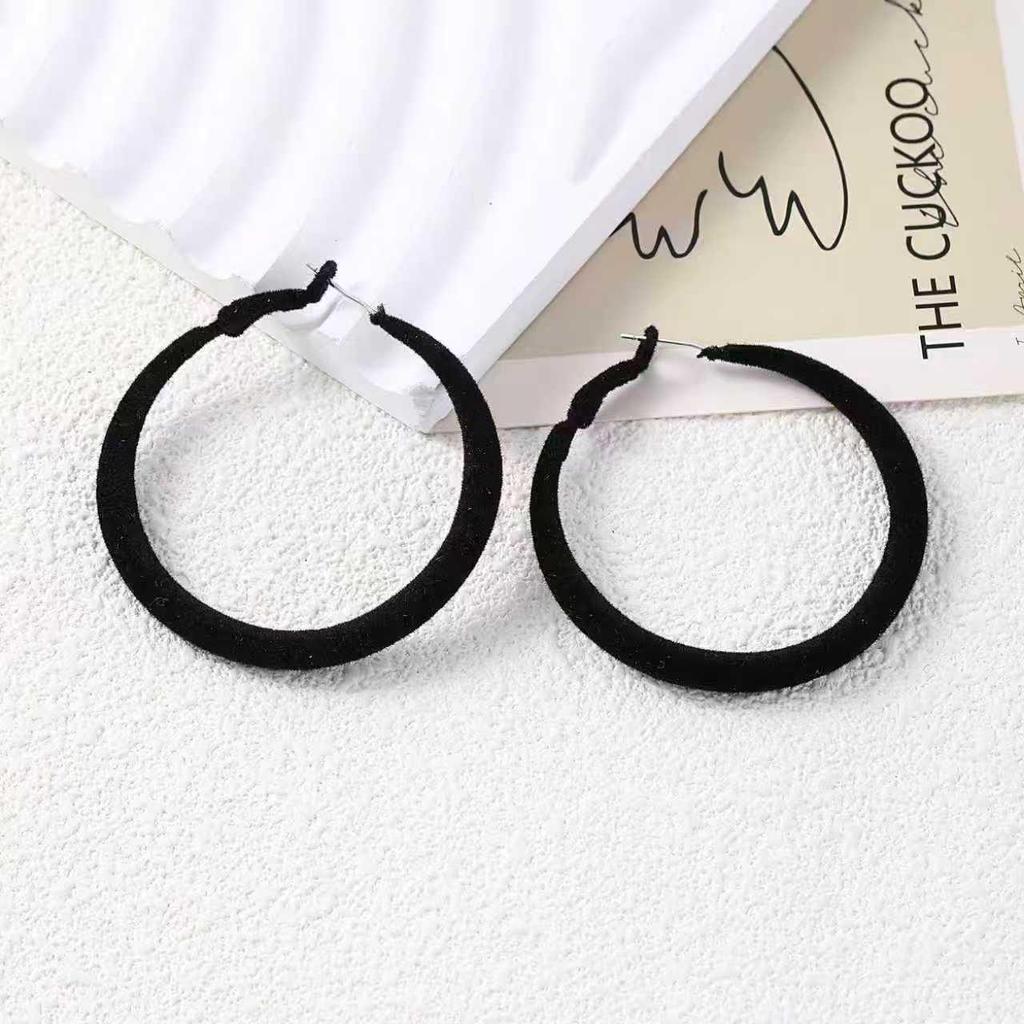 Geometrische Creolen mit Leopardenmuster für Damen: Herbst/Winter High-End, Süße & Coole Nieten, Gesichtsschlankmachende Modeaccessoires