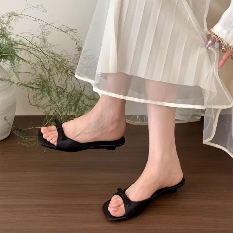 Slope heel one-word sandals silver fairy slippers female new summer wear with skirt temperament cool slippers female