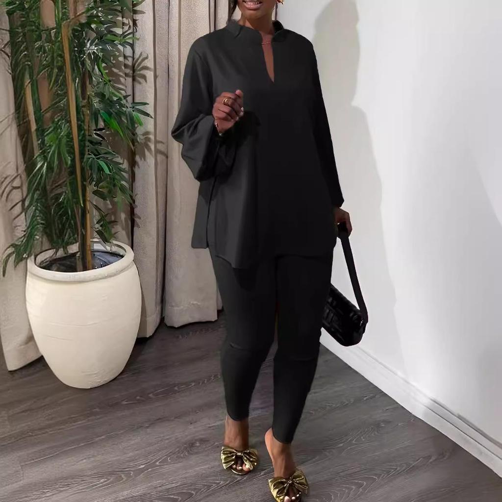 Elegant Two-Piece Set: V-Neck Split Top & Solid Color Skinny Pants