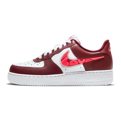Air Force 1 07 SE Love For All - Teamrot Damen-Sneaker Schwarz Weiß Sirenrot CV8482-600
