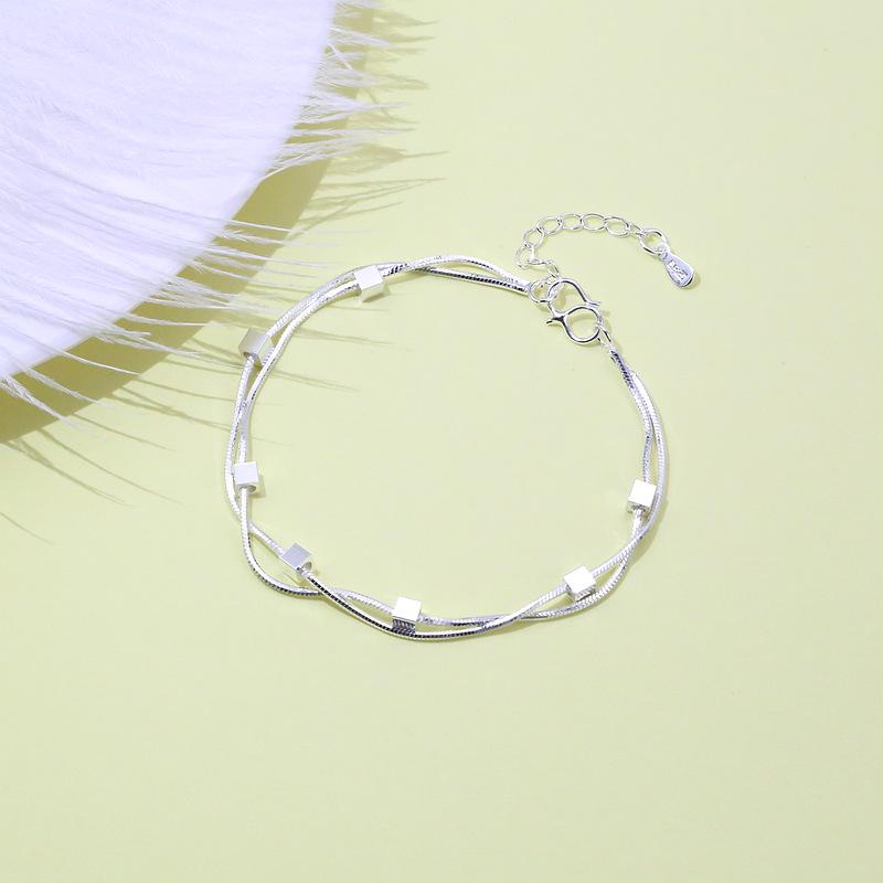 

Корейский стиль двухслойный квадратный браслет для студенток - Простой, элегантный мори ретро дизайн Double-layer brushed square (anklet 151)