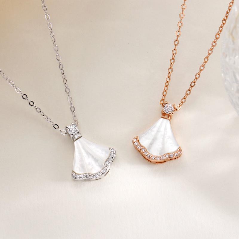 Women's Versatile Luxury S925 Sterling Silver Fan-Shaped White Mother-of-Pearl Necklace