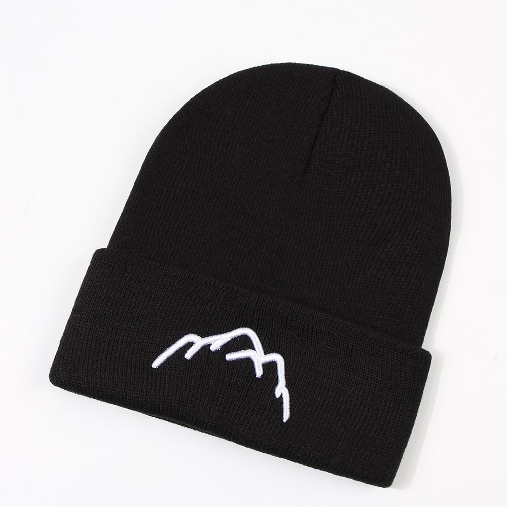 Hat Exquisite Simplicity Mountain Embroidery Unisex Warm Hatsbeanie Knitted