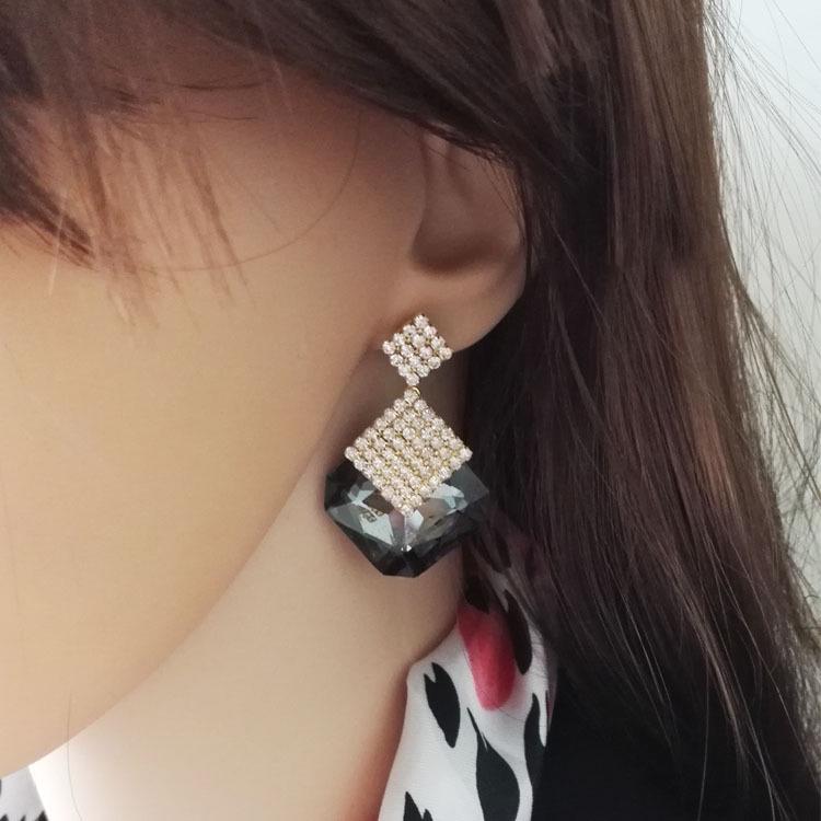 

165-2 Европейская и американская мода Кристальные серьги - Новые классические украшения серый