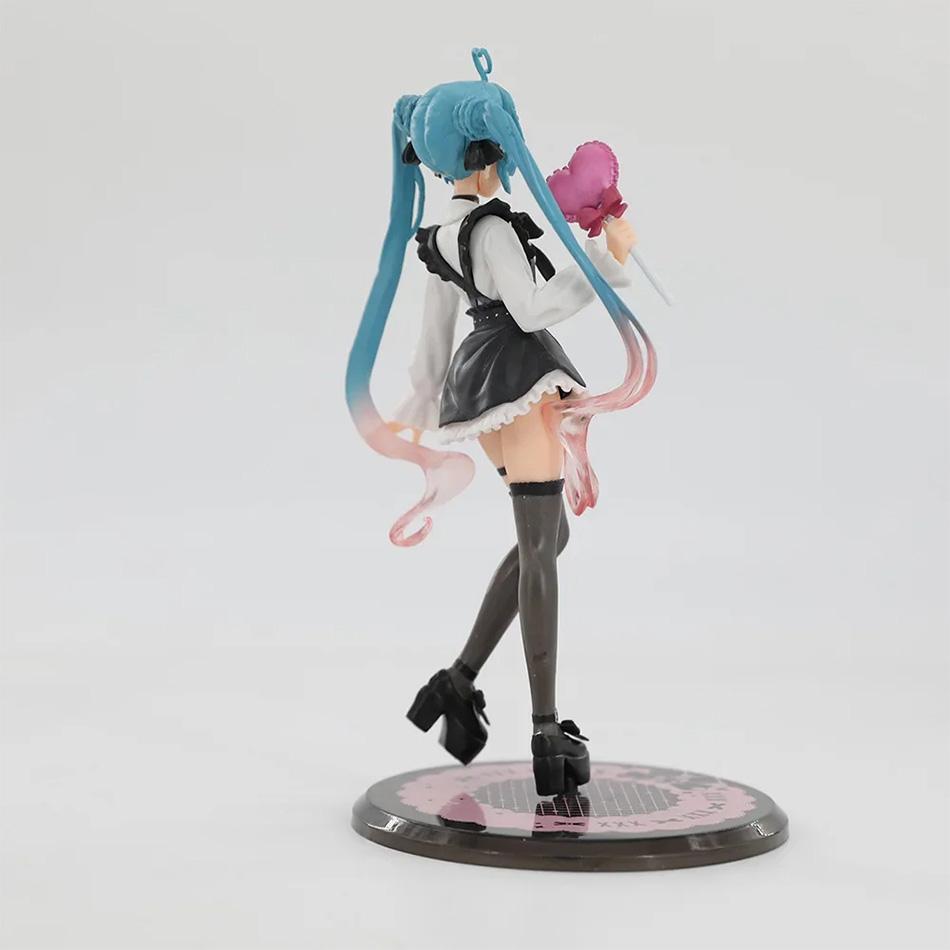 Cute Girl Hatsune Miku Anime Character Fashionable Suitable for Desktop Decoration Ornaments Doll Christmas Gift PVC Collectible