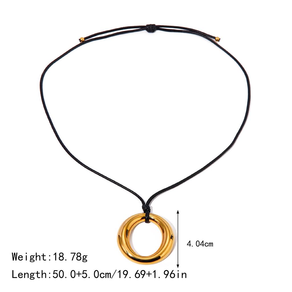 Yori Stainless Steel Round Pendant Hollow Necklace Prevent Allergy Simple Metal 18K Gold PVD Plated Jewelry Bijoux Gift