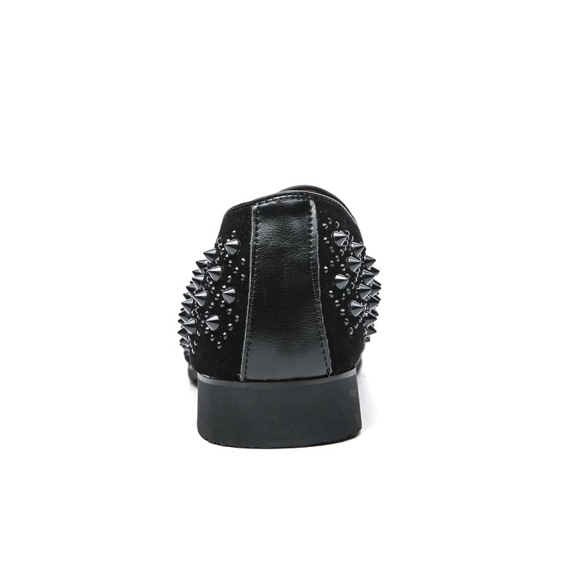 Black Pointed Rock Punk Rivet Leather Casual Shoes For Men New Trend Loafers Wedding Dress Homecoming Footwear Zapatos Hombre