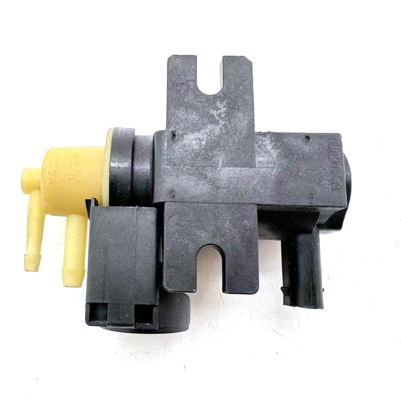 A0101531328 A0001531800 High Quality Turbo Solenoid Valve Pressure Valve For Mercedes Benz  A E CLA G CLASS