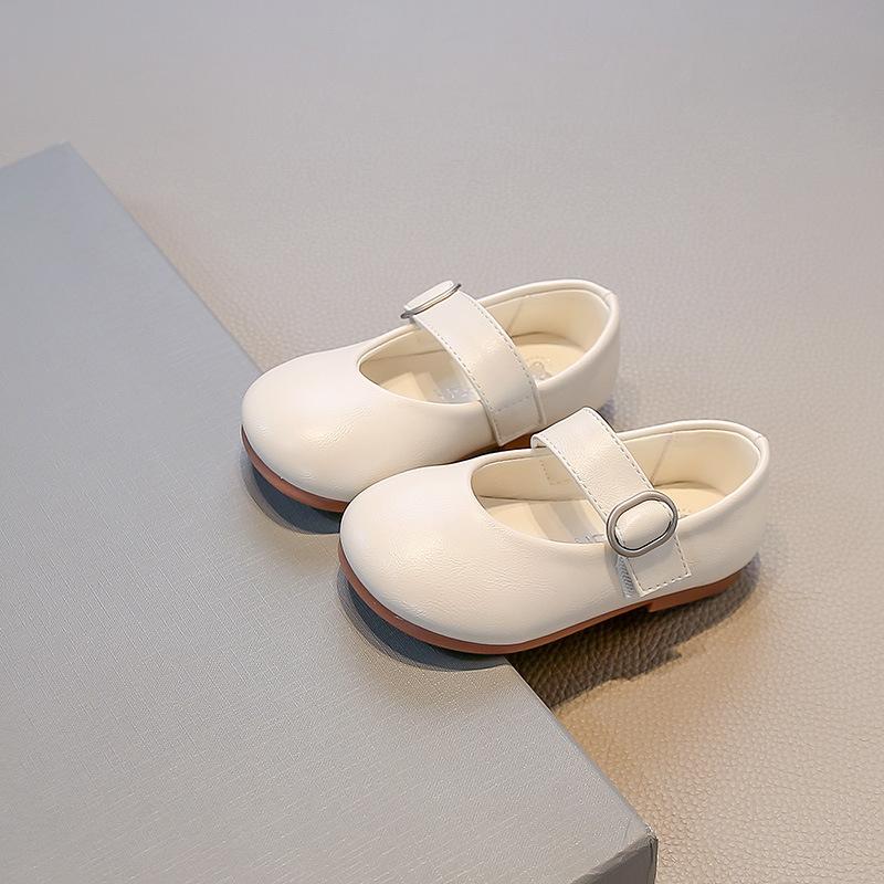

Кожаная обувь для девочек 2025 весна и осень новая детская обувь серебристая маленькая девочка принцесса мягкая подошва Мэри Джейн детская обувь 31