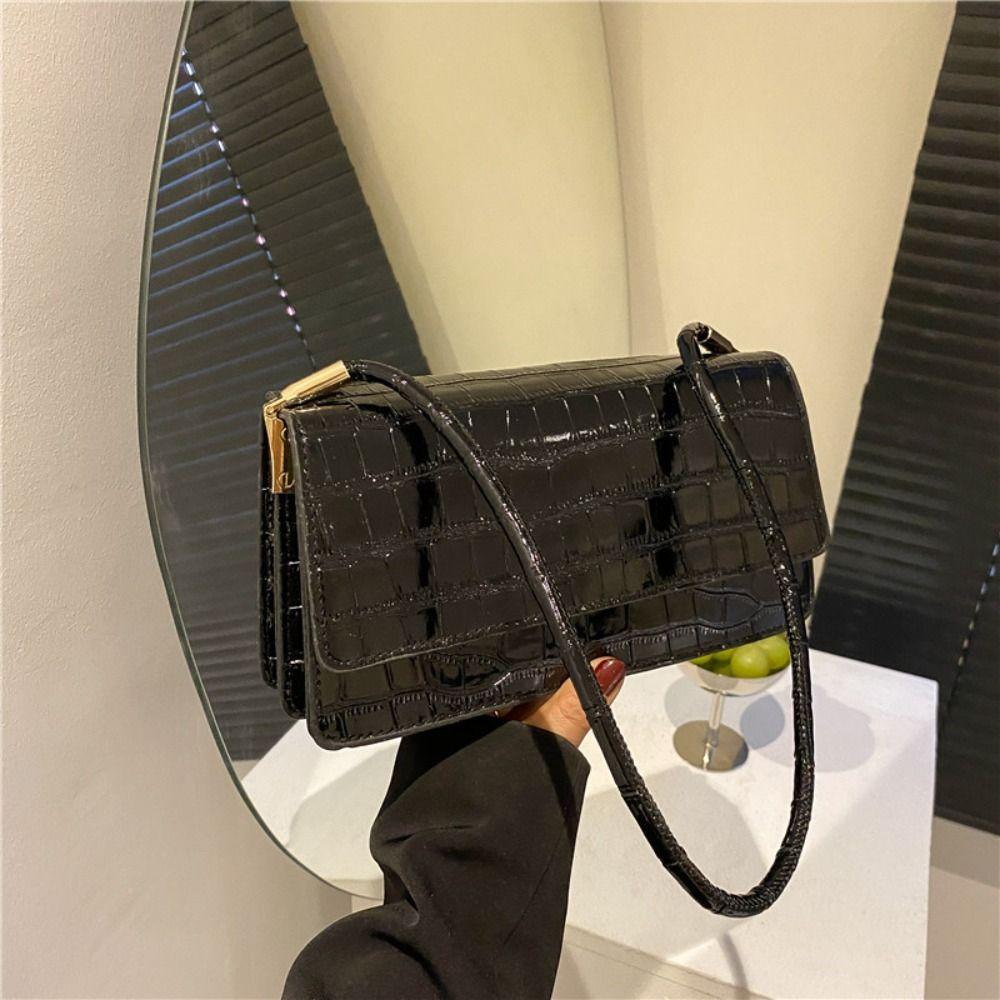 

New Design Vintage Armpit Handbag Solid Color Shoulder Bag Fashion Luxury Underarm Bag Women