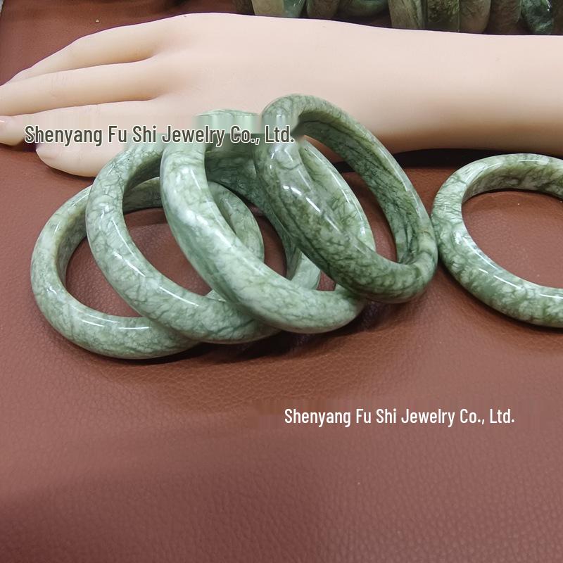 A4 Emerald Green Hetian Jade Bracelet with Floral Design