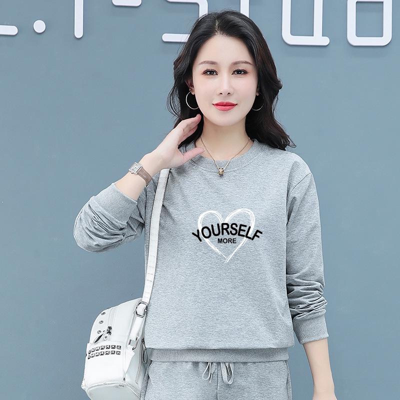 

Женская черная бархатная толстовка Plus: Новый свободный крой для осени и зимы 2XL (62.5-70 kg)