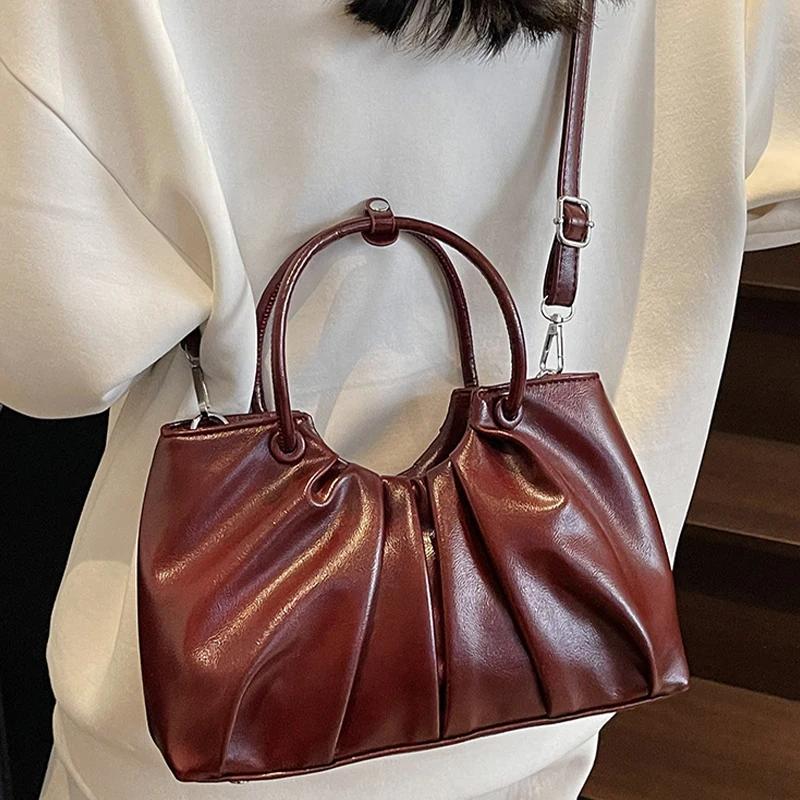 Vintage Pleated Women Crossbody Bag Fashion Pu Leather Tote Bucket Bag Large Capacity Commuting Shoulder Handbag