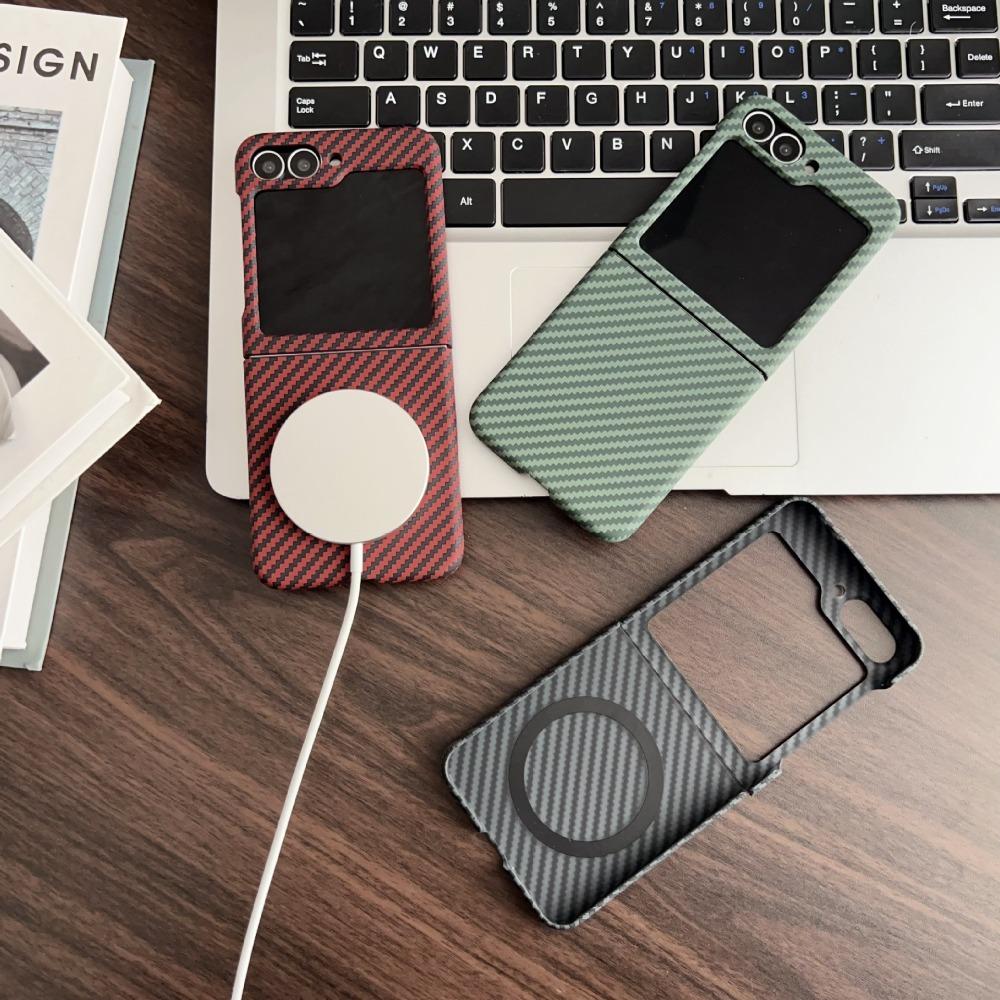 For Magsafe Carbon Fiber Phone Case for Samsung Galaxy Z Flip 7 FE 6 5 4 3 Magnetic Wireless Charging Slim Protective Cover