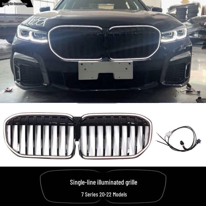 BMW 7 серии G12 Черная глянцевая решетка радиатора  Воин  с подсветкой