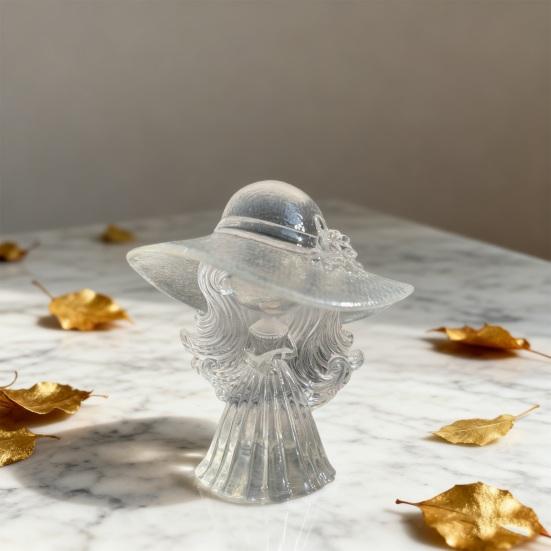 Yousheng Klarsichtiger Harz Mädchen Figur Geschnitzt Retro Schlapphut Damen Statue Skulptur Heim Büro Schreibtisch Dekoration Ornament