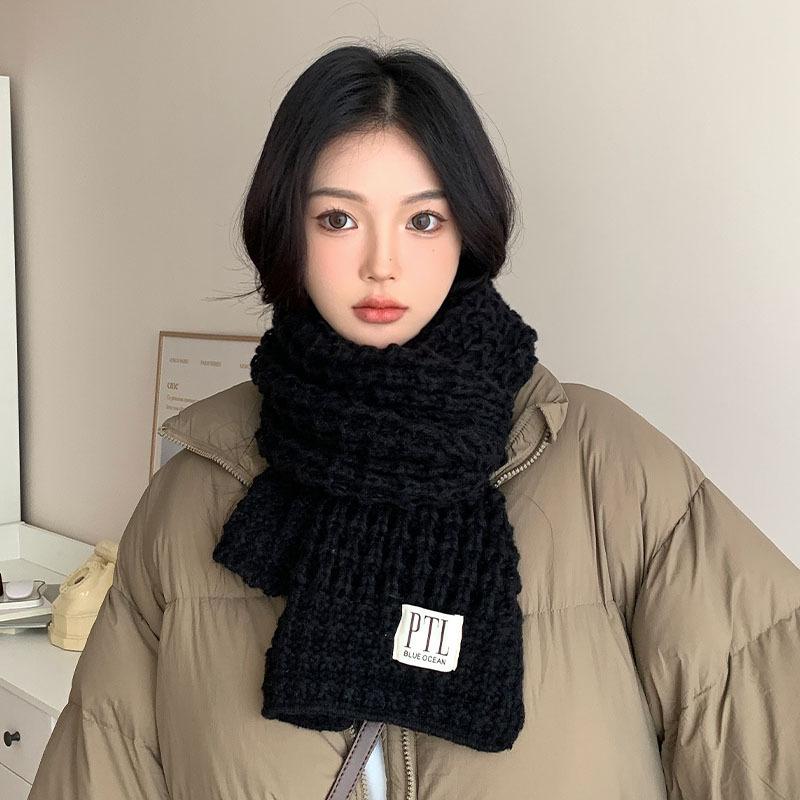 New couple scarf women's autumn and winter versatile Japanese Korean version white knitted wool scarf men's trendy and cute
