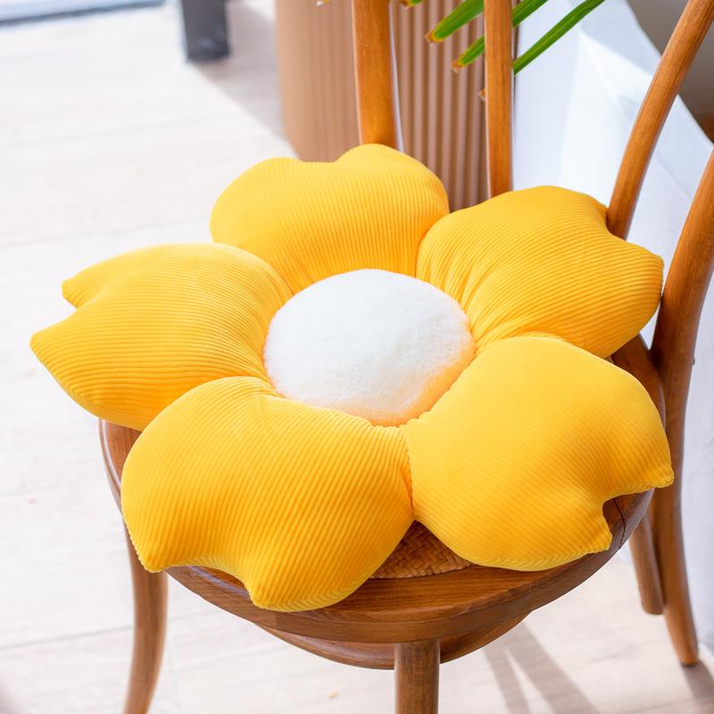 Little Daisy Flower Pillow Cushion Floor Chair Cushion Office Plush Car Cushion Soft Cute Pillow Gift for Girl Children