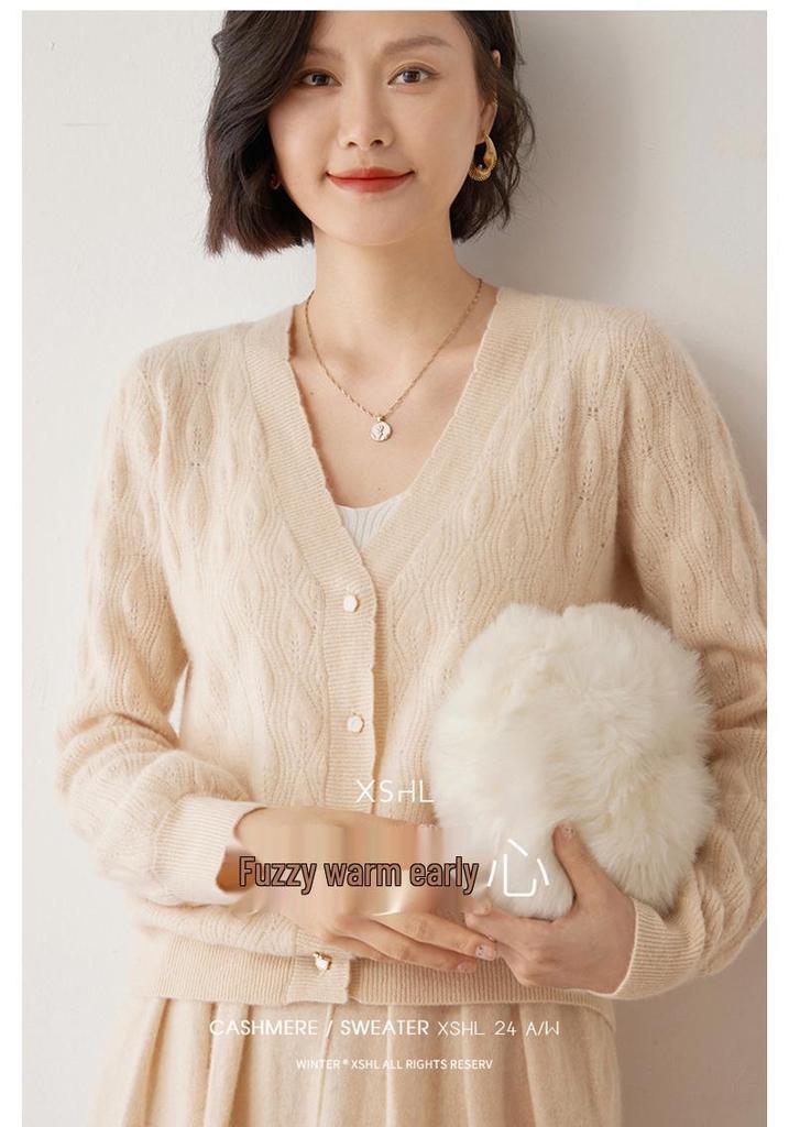 Women's Versatile V-Neck Cashmere Cardigan - Soft, Skin-Friendly, Fashionable Long Sleeve Sweater