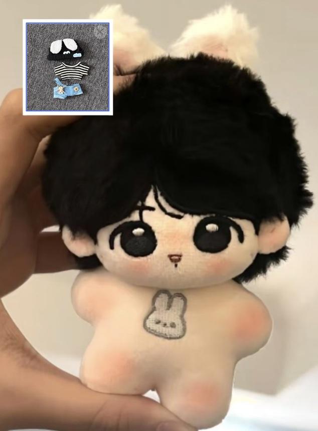 Poupée en Peluche Coton Beau Garçon Jung Kook 10cm Cadeau Surprise de Rentrée ou Pendentif Créatif pour Sac à Dos Cadeau d'Anniversaire