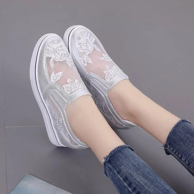 Fashion Comfortable Women Loafers  Lace Slip On Walking Shoes White Sneakers Casual Shoes Ballet Flats Platform Shoes Rhinestone