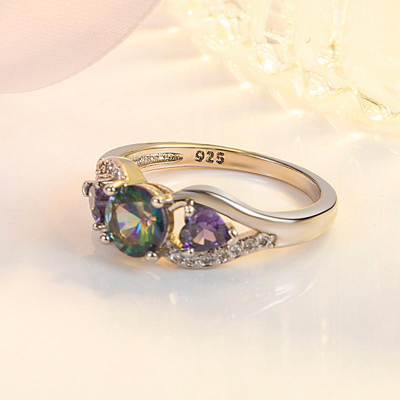 Double Heart-shaped Diamond Ring with Colorful Diamonds, Personalized and Fashionable Tree Vine Colorful Bead Diamond Ring