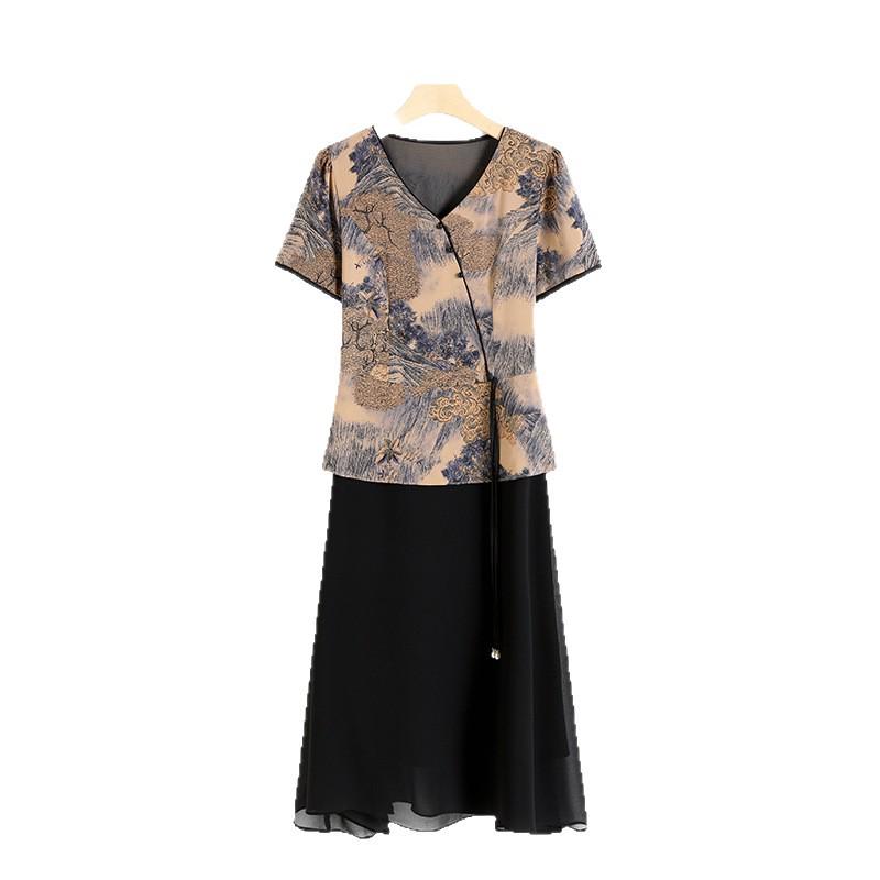 Elegant Chiffon Two-Piece Dresses for Petite Mothers and Mature Women