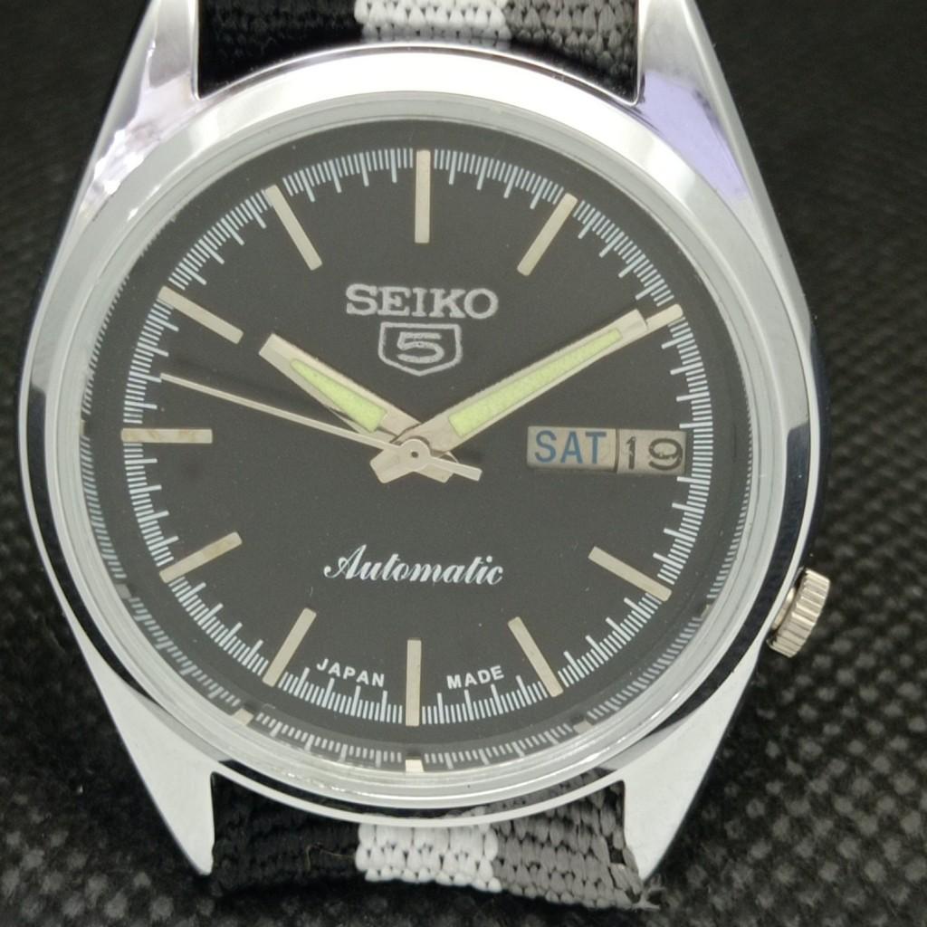 RECONDITIONAT VINTAGE SEIKO 5 AUTO 7009A JAPONIA CEAS BĂRBAȚI D/D NEGRU 593a-a311255-2 SKU593a-a311255