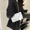 Sac bandoulière tendance pour femme Sac à bandoulière simple et élégant en cuir PU vintage