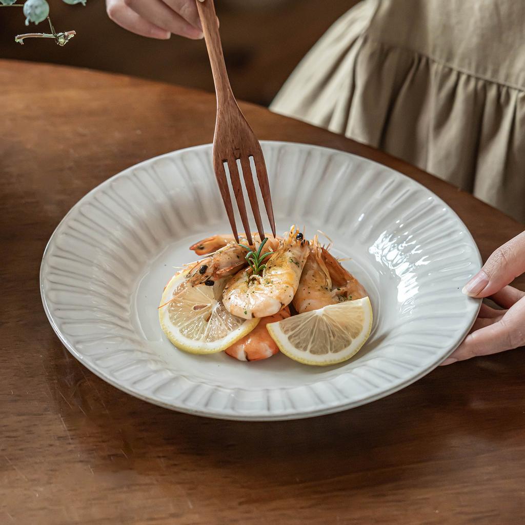 Premium Striped Plate Household Ceramic Plate New Year'S Eve Dinner Plate Restaurant Hotel Preparation Plate Commercial Plate