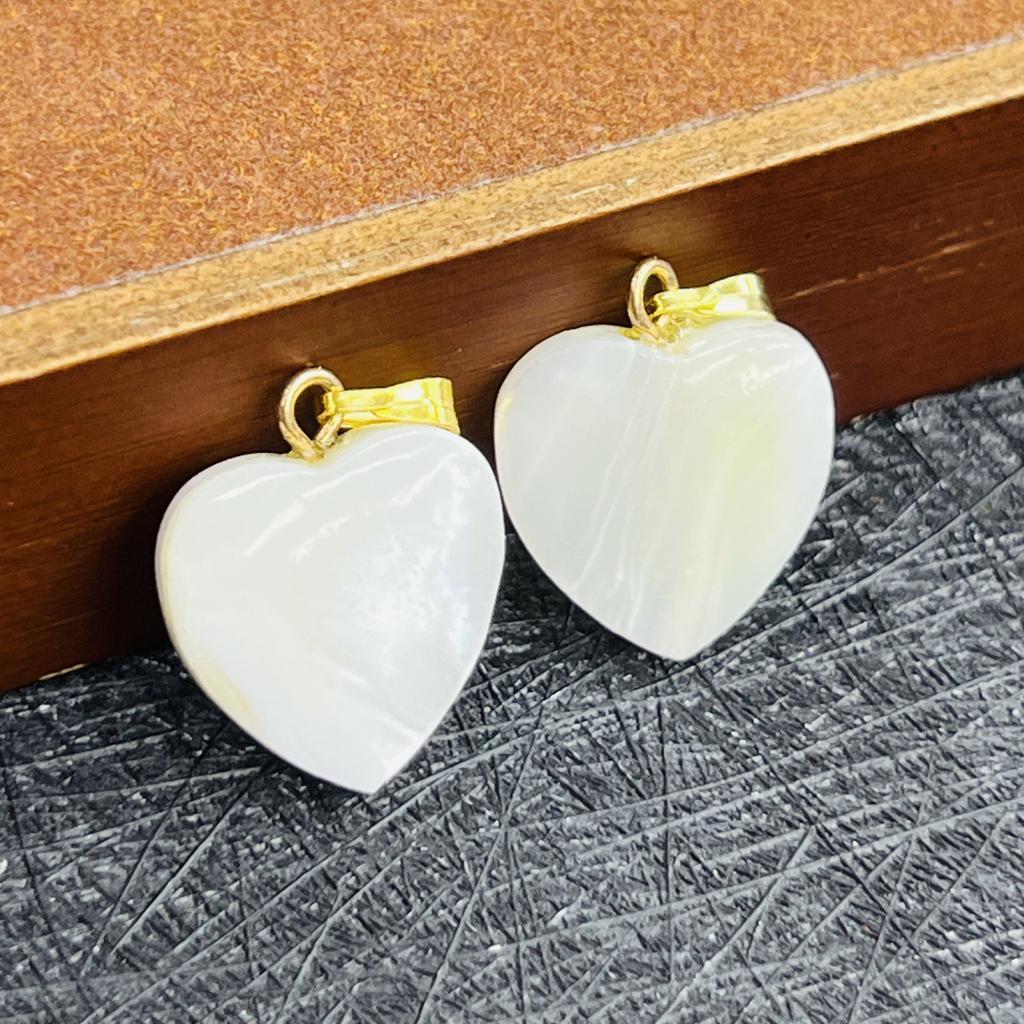 5Pcs, White Natural Shell Pendant With Gold Color Buckle, Fashion Handmade Heart Charms for Jewelry Making DIY Necklace Earring Accessories, 15×15mm