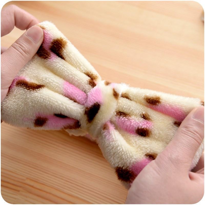 Leopard Makeup Wash Face Pannebånd for Kvinner Coral Fleece Bue Dot Hårbånd Turban Knot Elastisk Hodeinnpakning Jenter Hårtilbehør