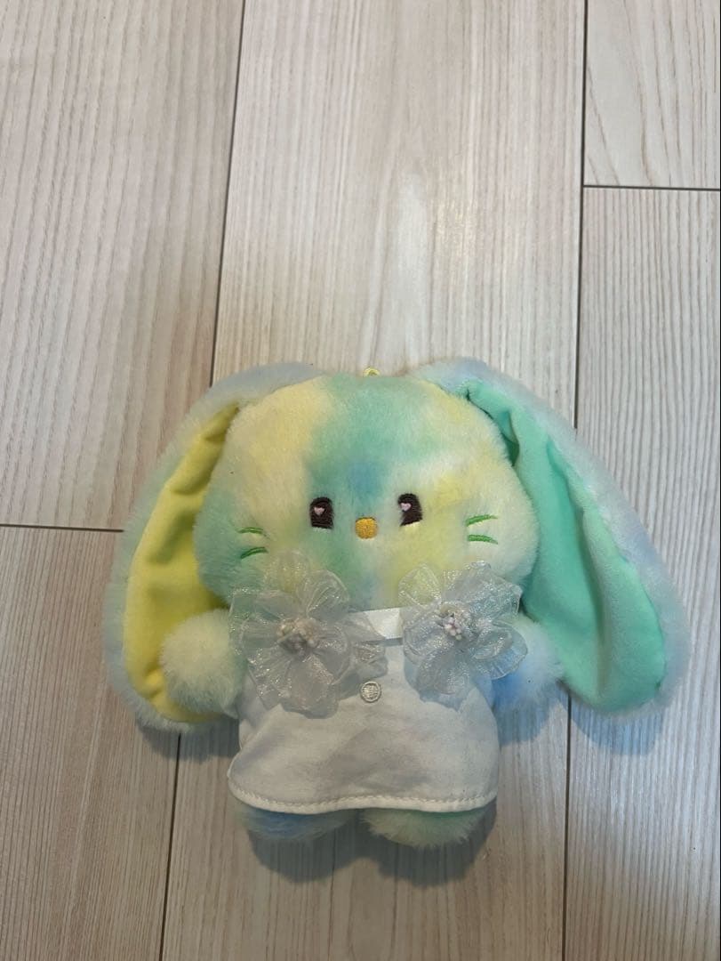 [Б/У] Плюшевая игрушка-одевалка NewJeans bunini ЖЕЛТАЯ с одеждой
