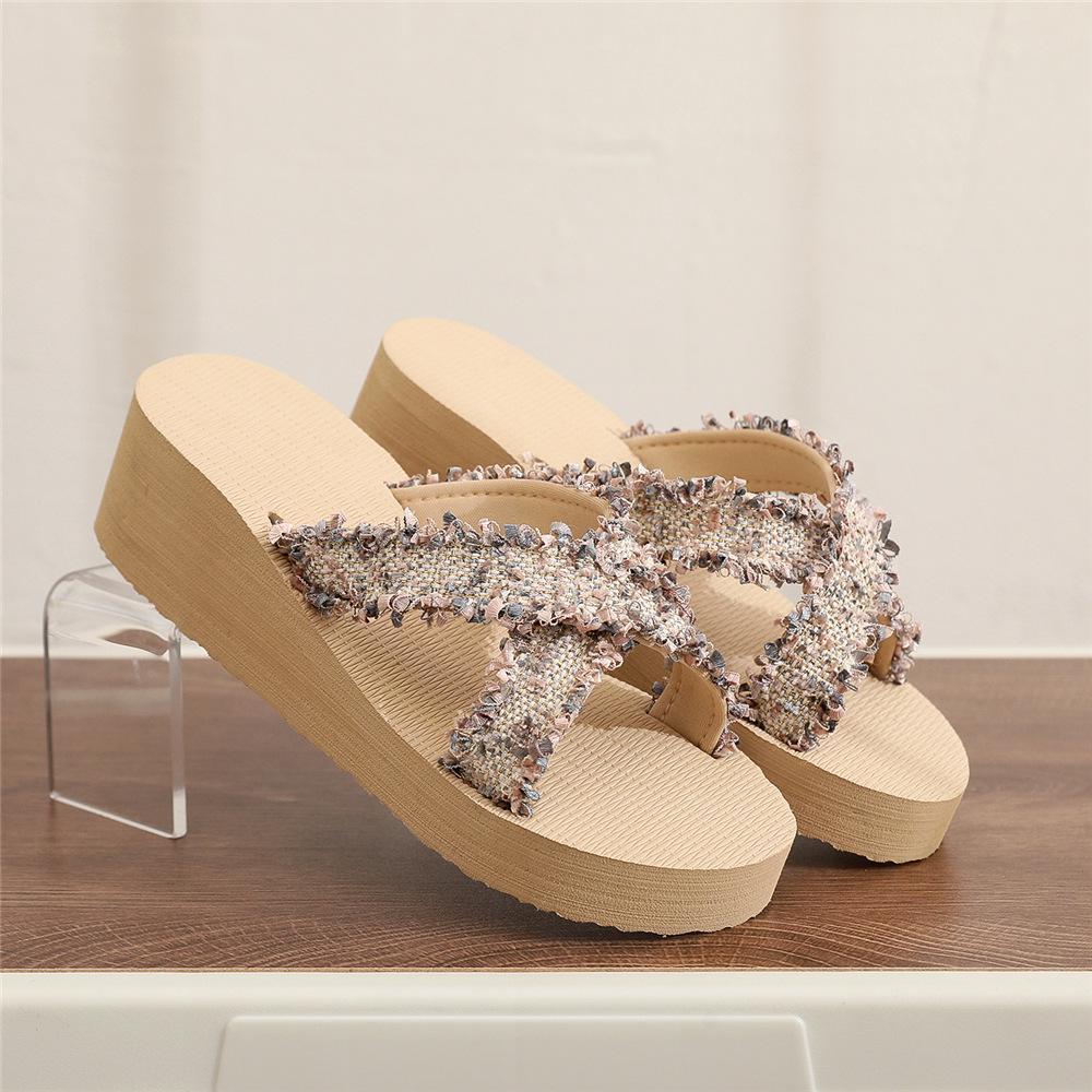 South East Asia style women's slippers summer new cross-drag women wear thick-soled slope heel beach shoes small fragrant women's drag