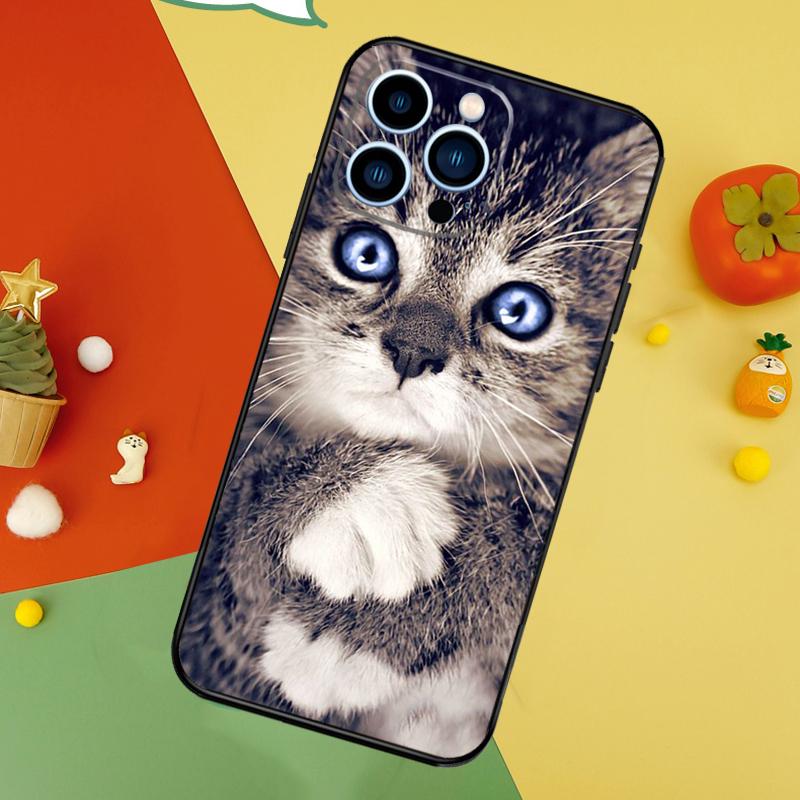 Black Cat Staring Eyes Phone Case For iPhone 17 Pro Max 16 15 14 13 12 11 Pro Max Plus 12 13 Mini 16e 17 Air Cover